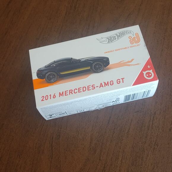 Hot Wheels 2019 Hot Wheels ID 2016 Mercedes AMG GT 1:64 Scale Die Cast Model Car - Picture 9 of 9